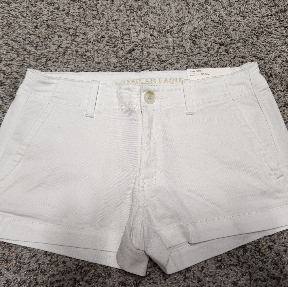 NWT American Eagle Super Stretch Shortie Size 6 White